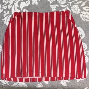 striped mini skirt!
